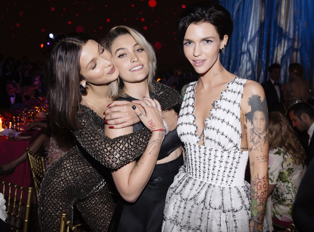 How Paris Jackson Officially Became The New It Girl E Online